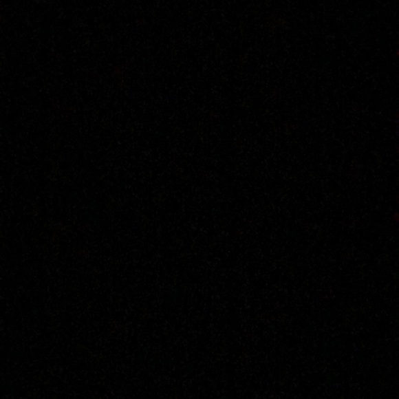 Meet your Posher, Sarah - Picture 1 of 1